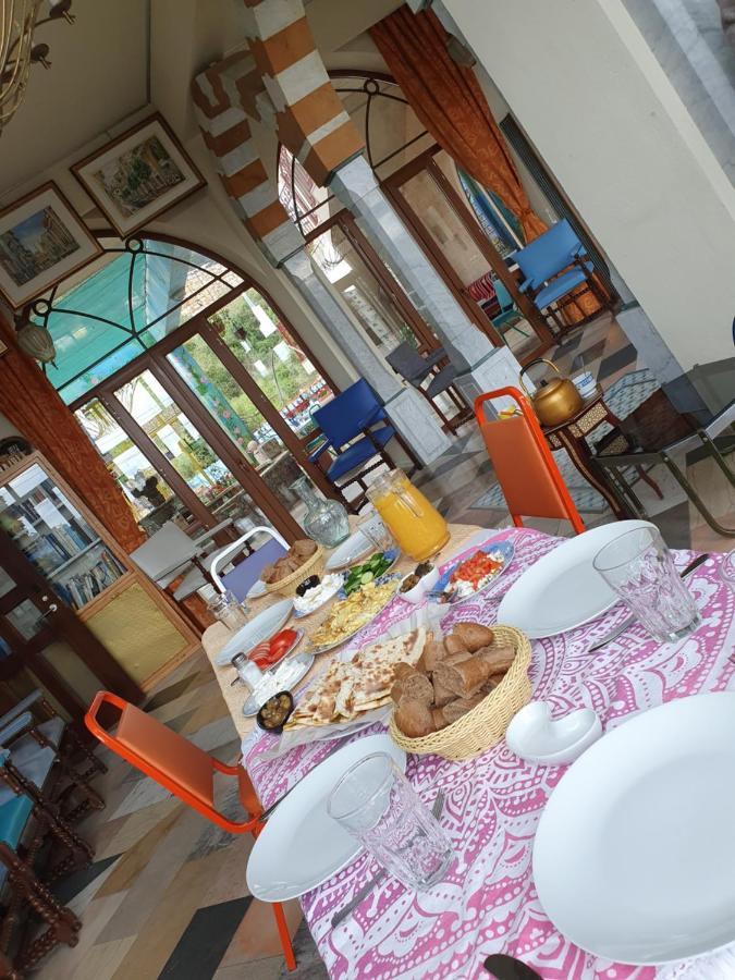 Damask Rose, Lebanese Guest House Jounieh Extérieur photo