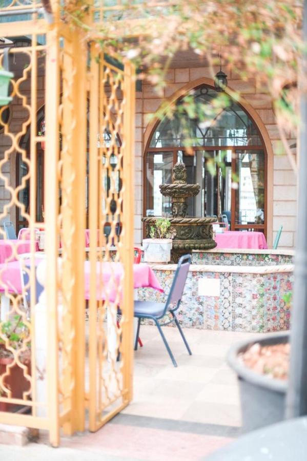 Damask Rose, Lebanese Guest House Jounieh Extérieur photo